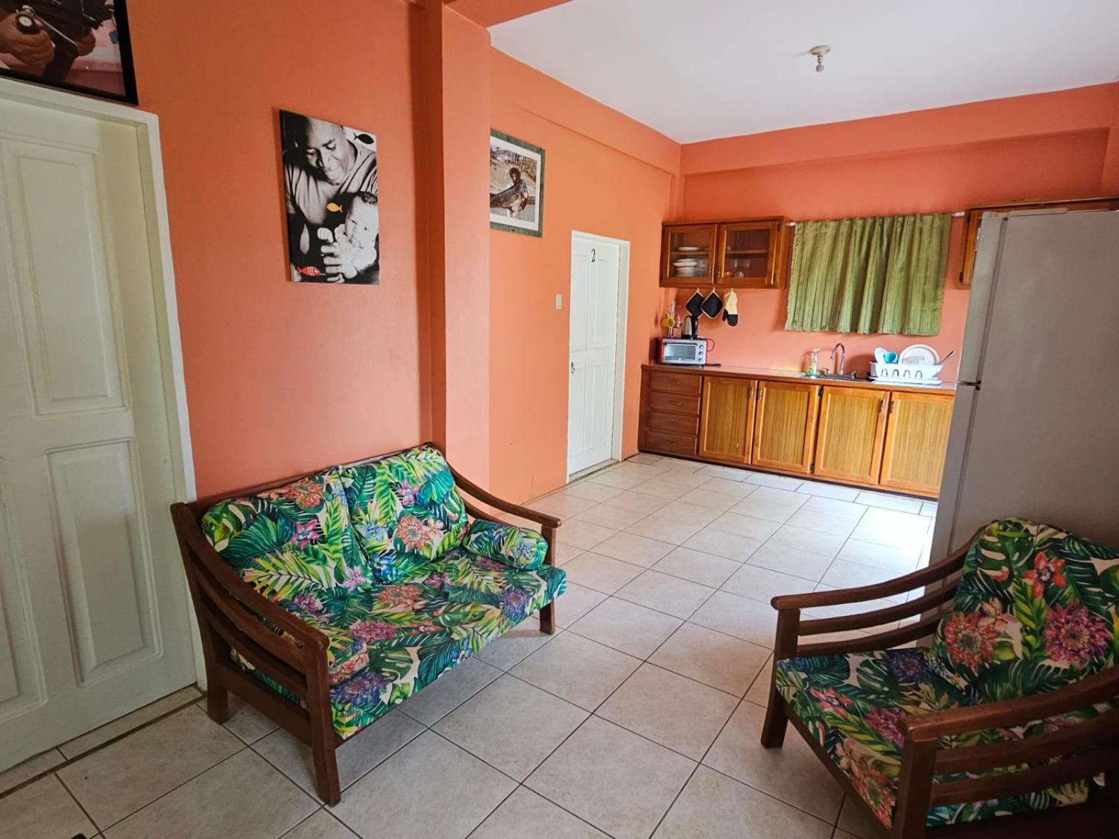 Fish Tobago Guesthouse Or Joy And Brandon Guesthouse Buccoo Oda fotoğraf